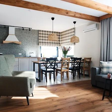 بيت للعطل Osada Hipodrom Łąck
